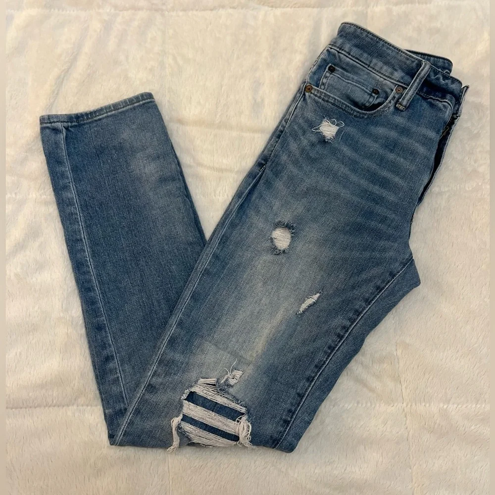 🖤 Men’s American Eagle Distressed Jeans